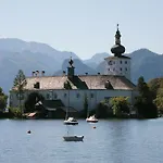 Haus Hepi Гостевой дом 4*